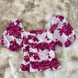 Versona Pink Floral Puff Sleeve Blouse